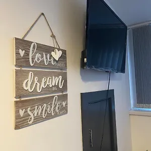  Homestay Elegant Studio1 Netflix Bathroom Close To United Kingdom