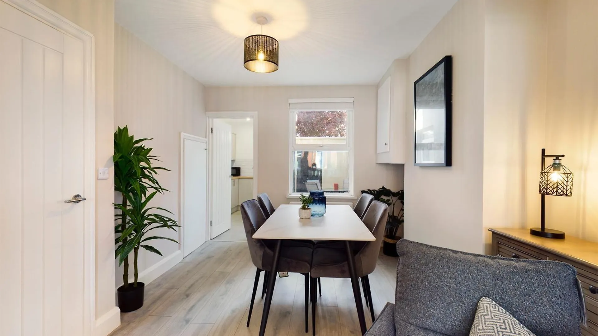 It'S Broadway Baby! Great House Close To City Centre Belfast